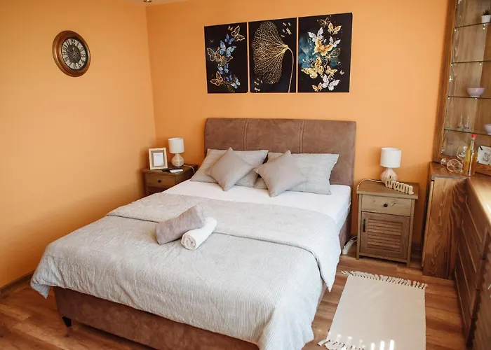 Lara Apartman