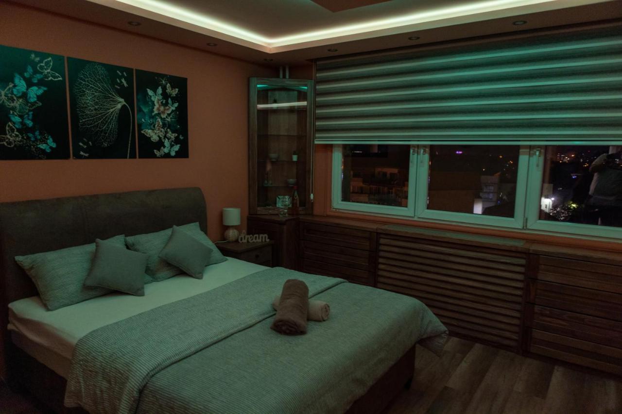 Lara Apartman